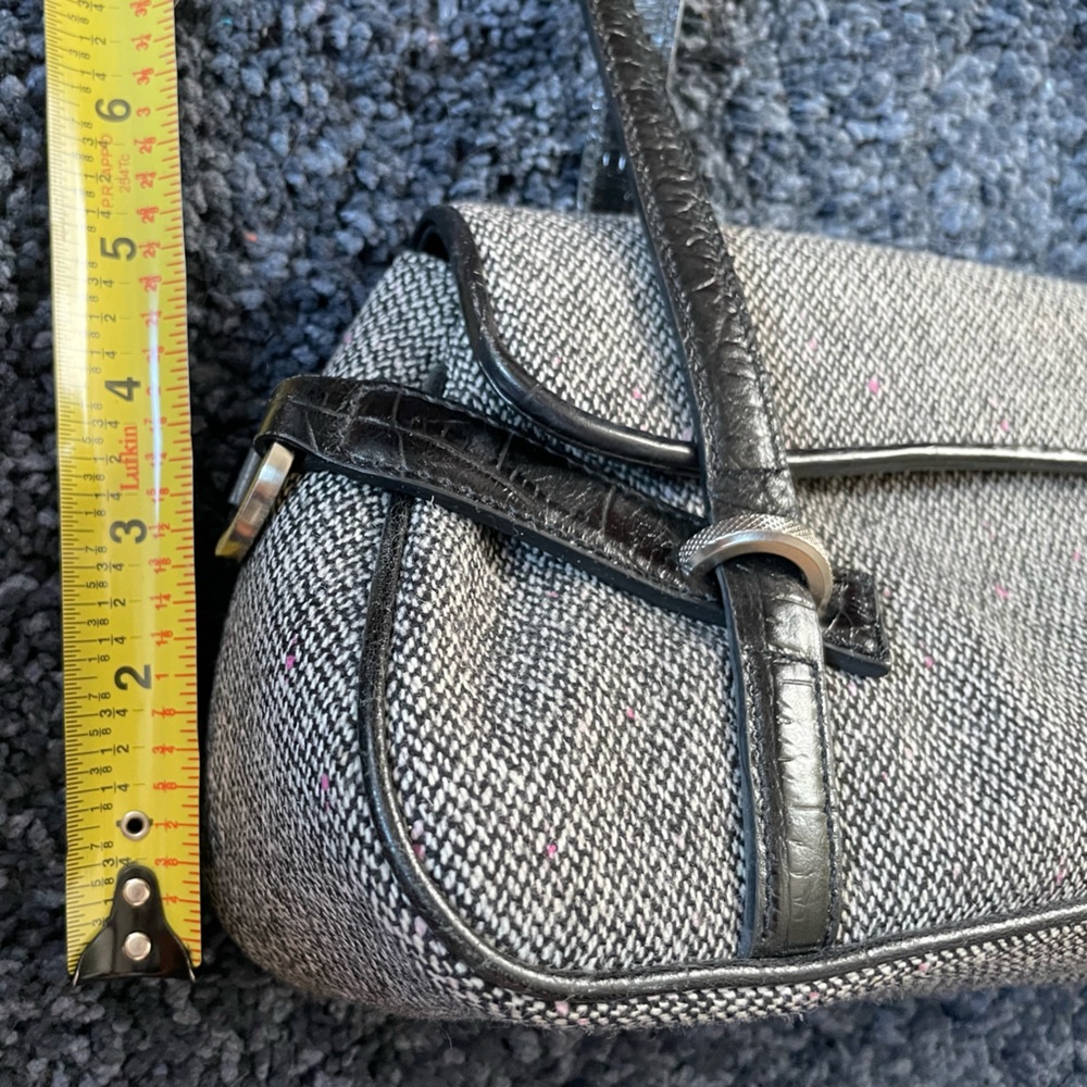 Ann Taylor purse - Picture 4 of 7